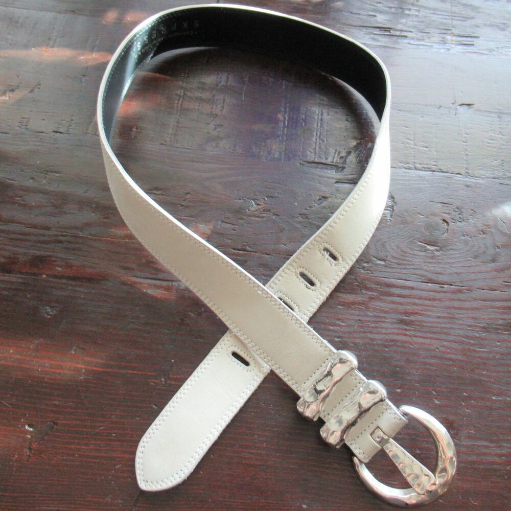 Express Intl Waist Belt Women L Ivory Leather Silver Tone Hammered Metal Buckle